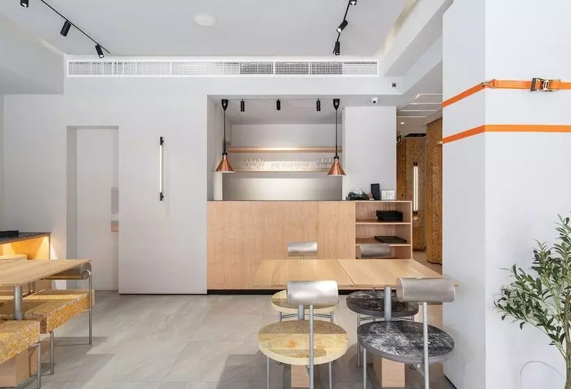 هتل Metz Pratunam