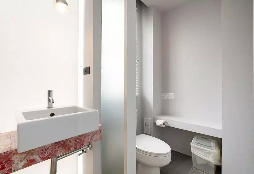 هتل Metz Pratunam