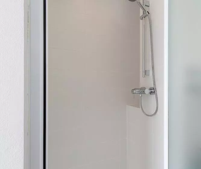 هتل Metz Pratunam