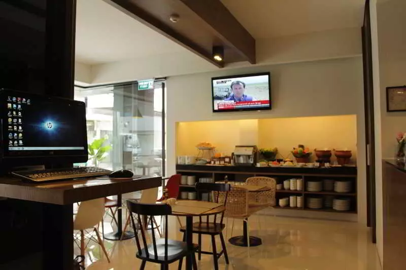 هتل Metz Pratunam