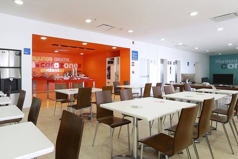 فندق One Queretaro Aeropuerto