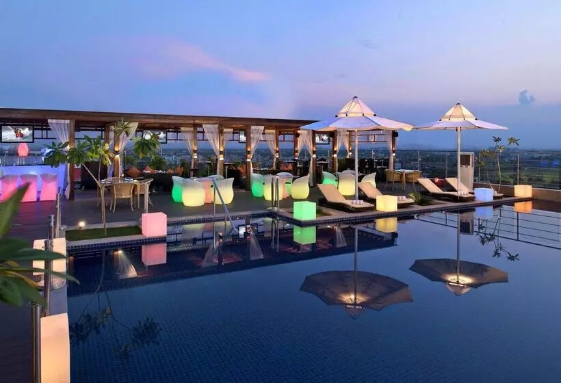 בית מלון כפרי Radisson Blu Jaipur