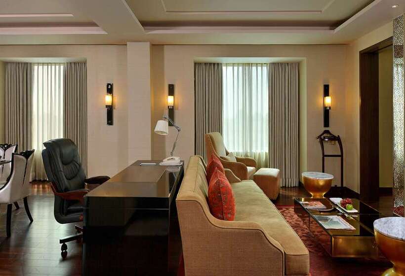 בית מלון כפרי Radisson Blu Jaipur