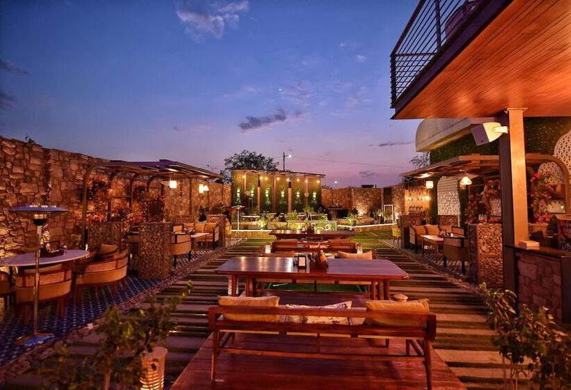 בית מלון כפרי Radisson Blu Jaipur