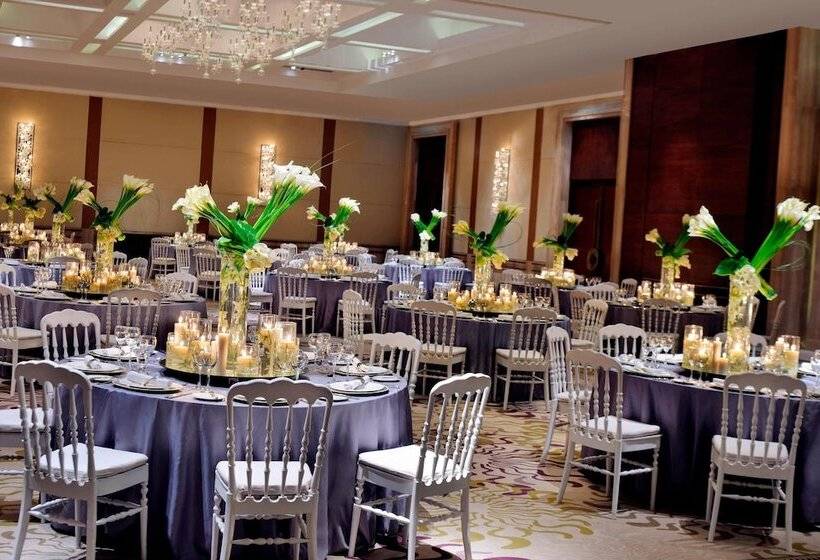 هتل Renaissance Cairo Mirage City