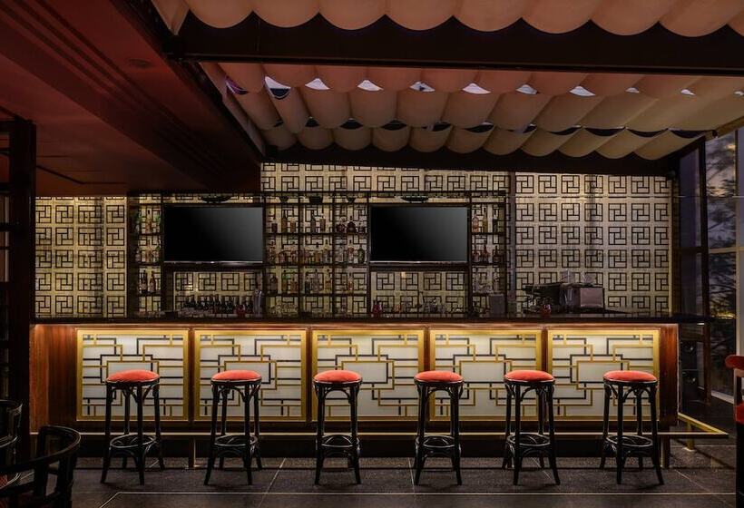 هتل Renaissance Cairo Mirage City