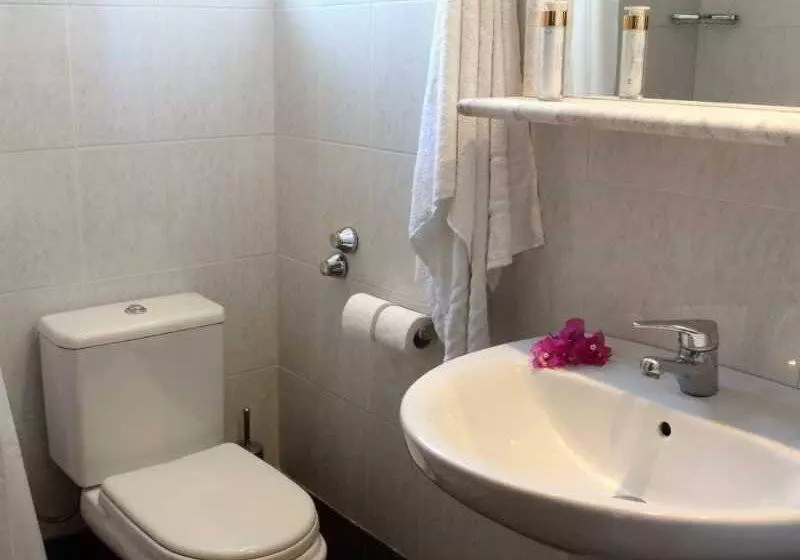 Rodian Gallery Hotel Apartments