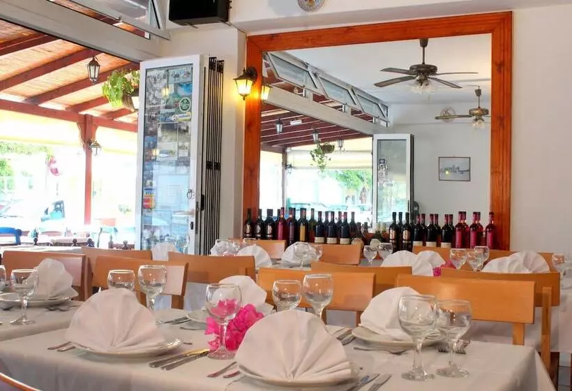 Rodian Gallery Hotel Apartments