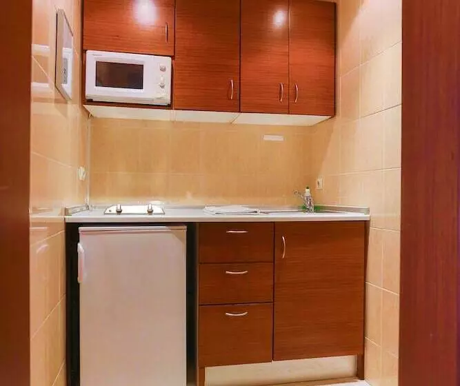 Rodian Gallery Hotel Apartments