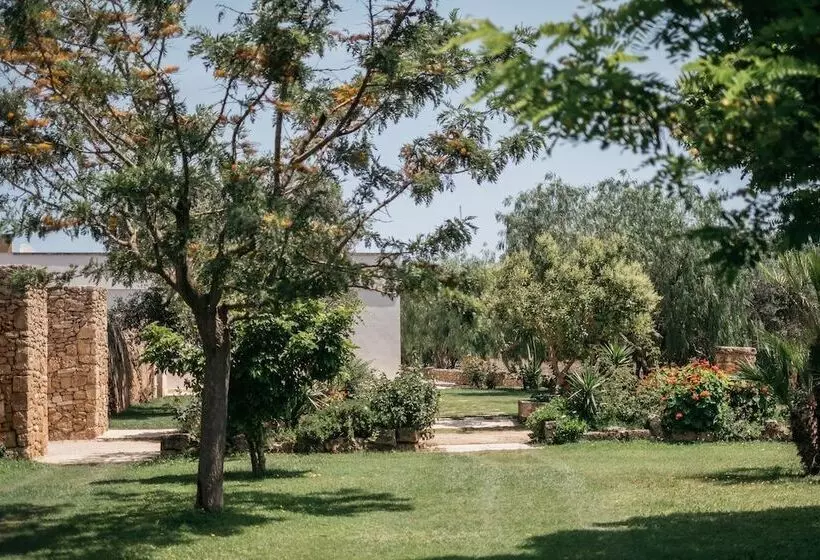 هتل Tenuta Monacelli Lecce