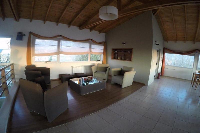 هتل Tierra Tehuelche Hosteria Y Aparts