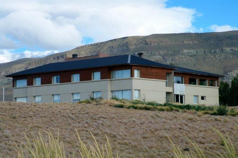 هتل Tierra Tehuelche Hosteria Y Aparts