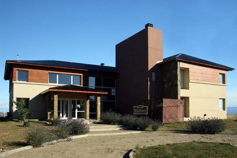 هتل Tierra Tehuelche Hosteria Y Aparts