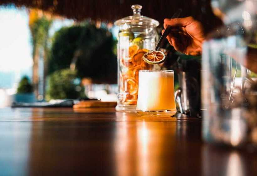 Yacht Classic Hotel   Boutique Class