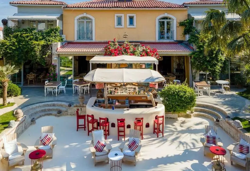 La Capria Suite Hotel Alaçatı   Adults Only