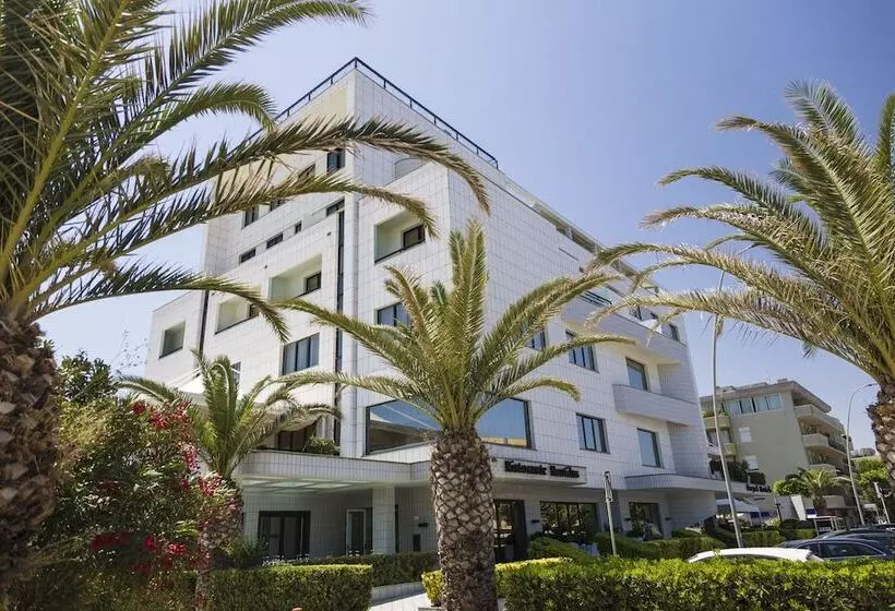 リゾートホテル Royal