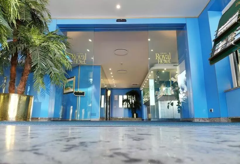 リゾートホテル Royal