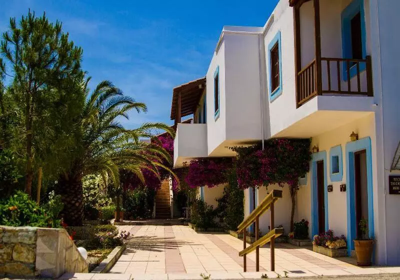 Spiros Soula Family Hotel & Apartments