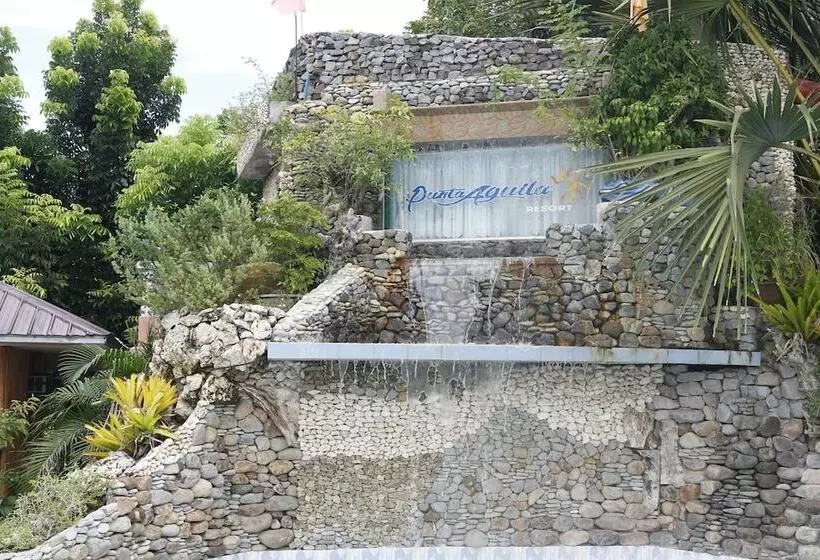 Hotelli Punta Aguila Resort &