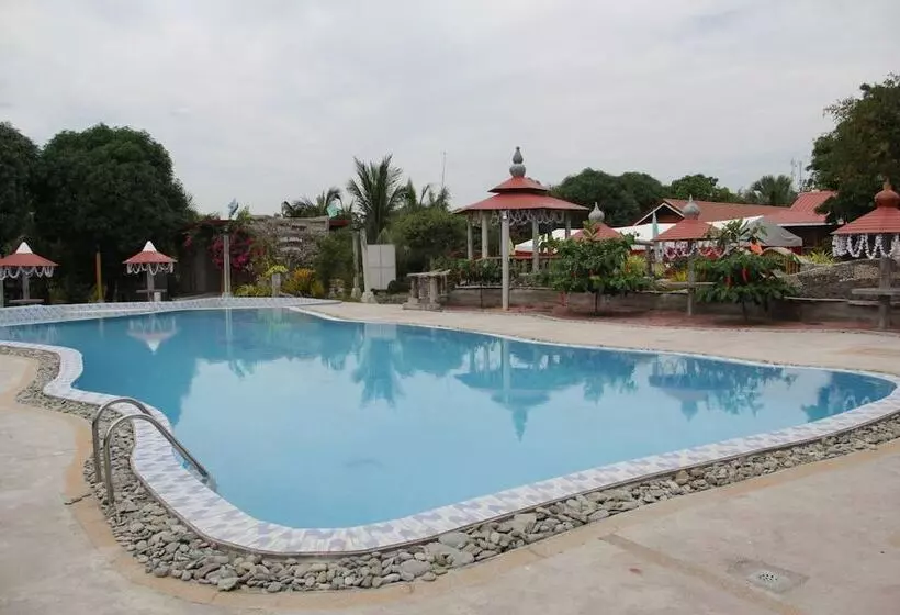 Hotelli Punta Aguila Resort &