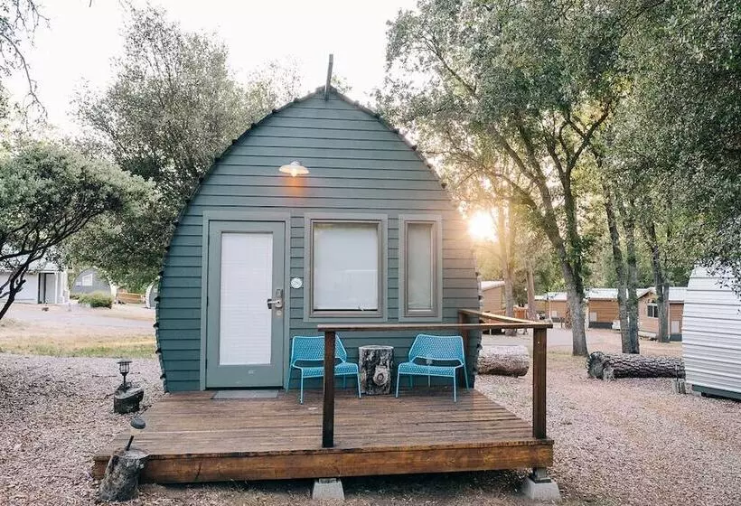 Hotelli Sierra Meadows