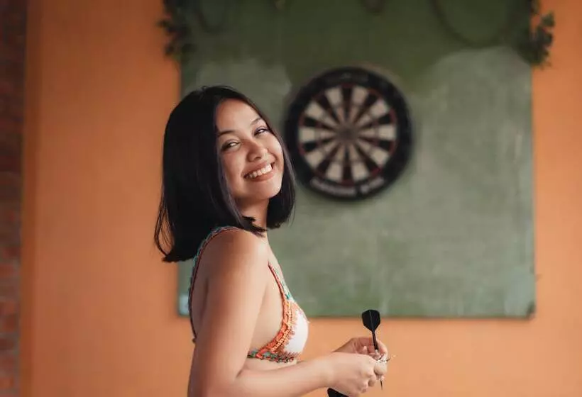 Hotelli The Palms Resort & Bar