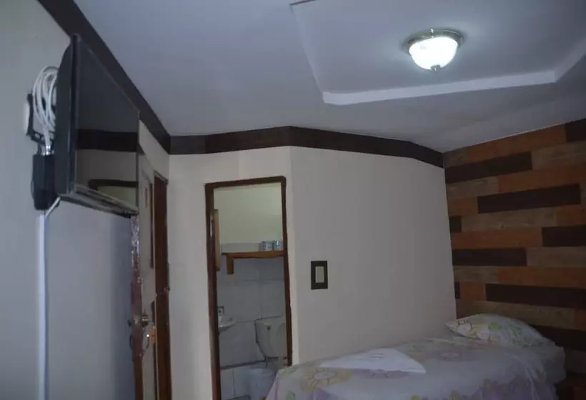 ホテル Hostal Doraz