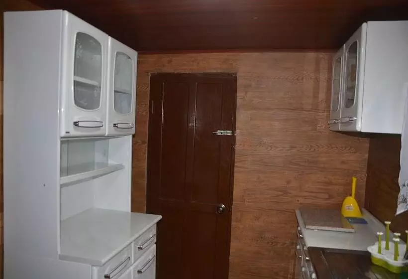 ホテル Hostal Doraz