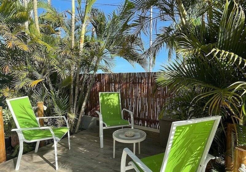 Nautilus By La Jamaca Hotels Downtown La Parguera