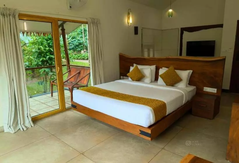 Maple Ash Resort