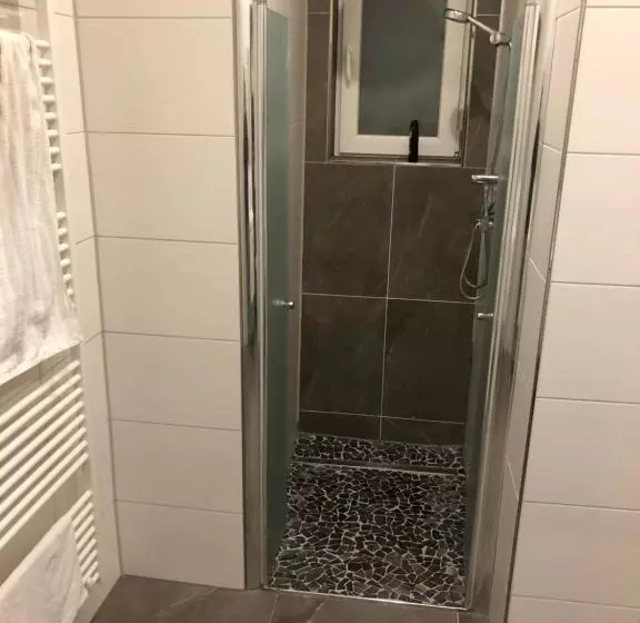 Majatalo Haus Pazarcik