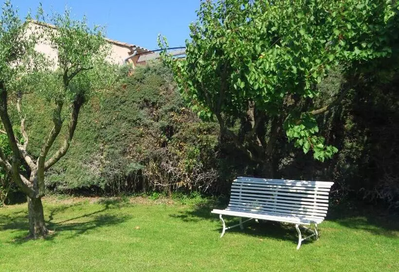 ペンション Le Bosquet Fruité Chambres D Hôtes En Provence Occitane