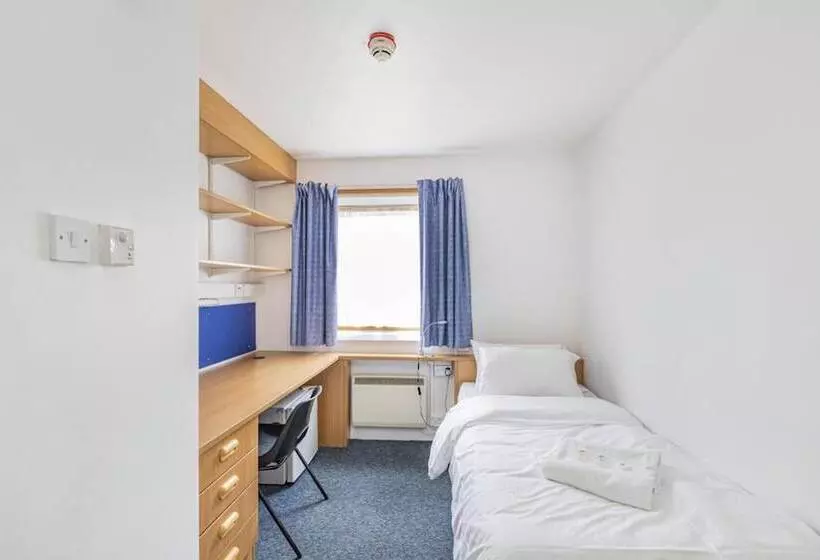 Vibrant Ensuite Rooms   Hatfield   Hostel