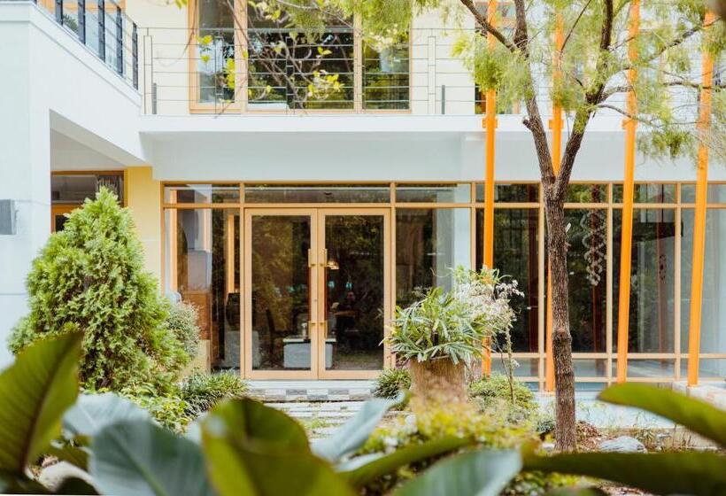 تختخواب و صبحانه Dao Villa