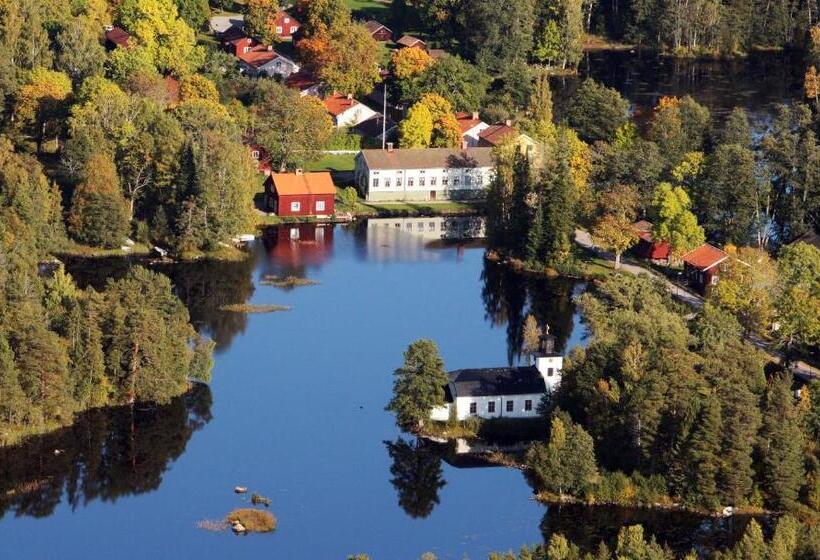 Bed and Breakfast Lugnet I Oslättfors