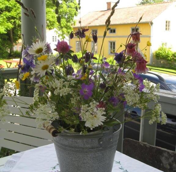 Bed and Breakfast Lugnet I Oslättfors