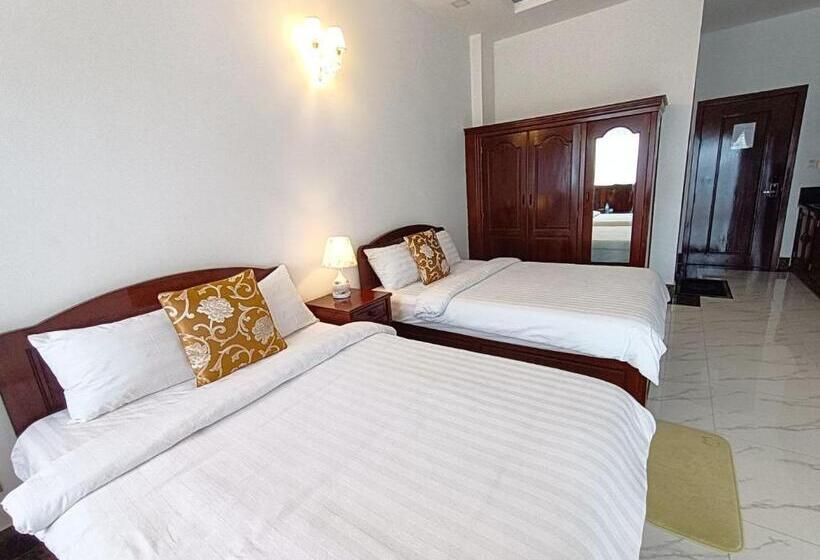 Bella Hotel Kampot