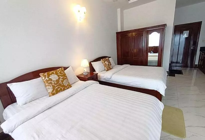 Bella Hotel Kampot