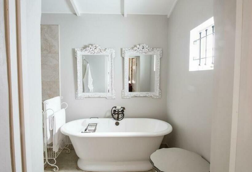 فندق Au D Hex Manor House