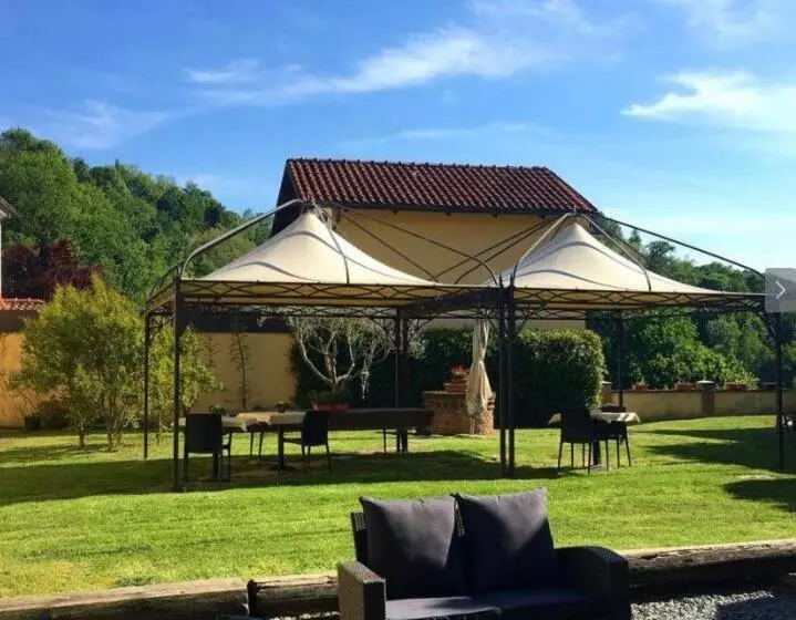 Hotelli Cascina Domina