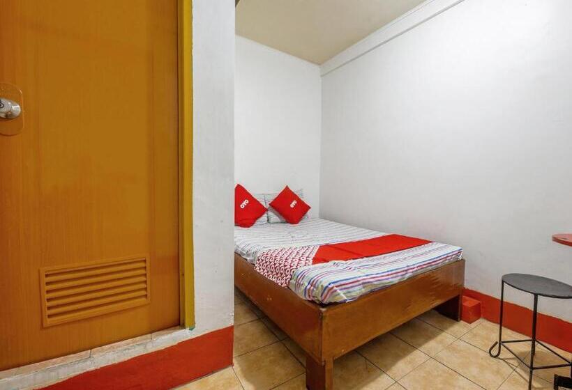 酒店 Busline Apartelle