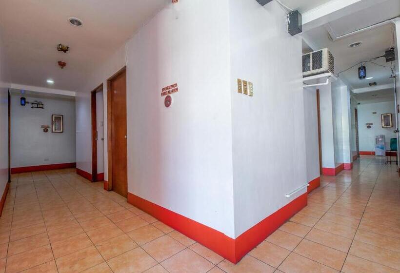 酒店 Busline Apartelle