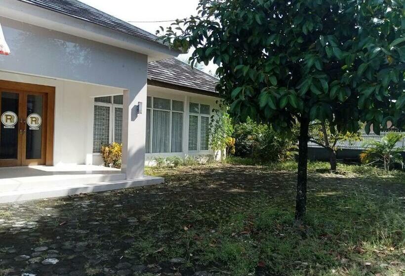 ホテル Oyo 90971 Rrr Guesthouse