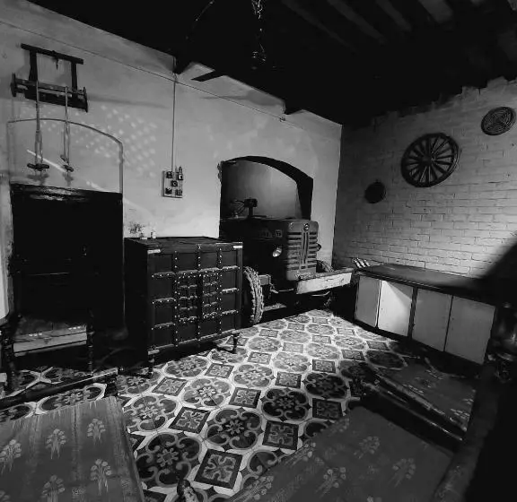 ホテル Virasat E Punjab  Farmstay Amritsar