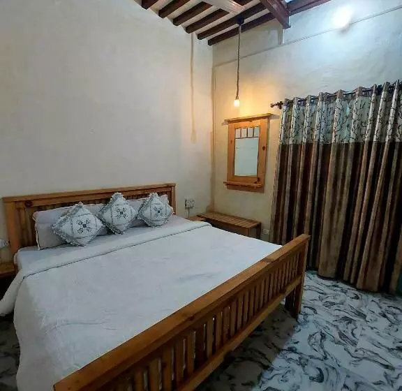 ホテル Virasat E Punjab  Farmstay Amritsar