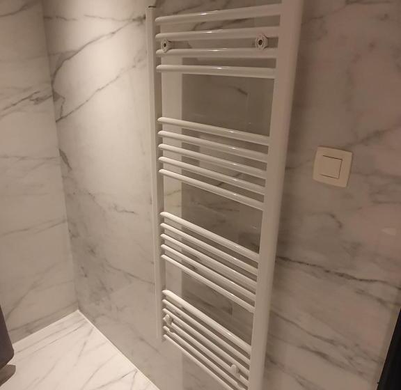 پانسیون B96 Suites