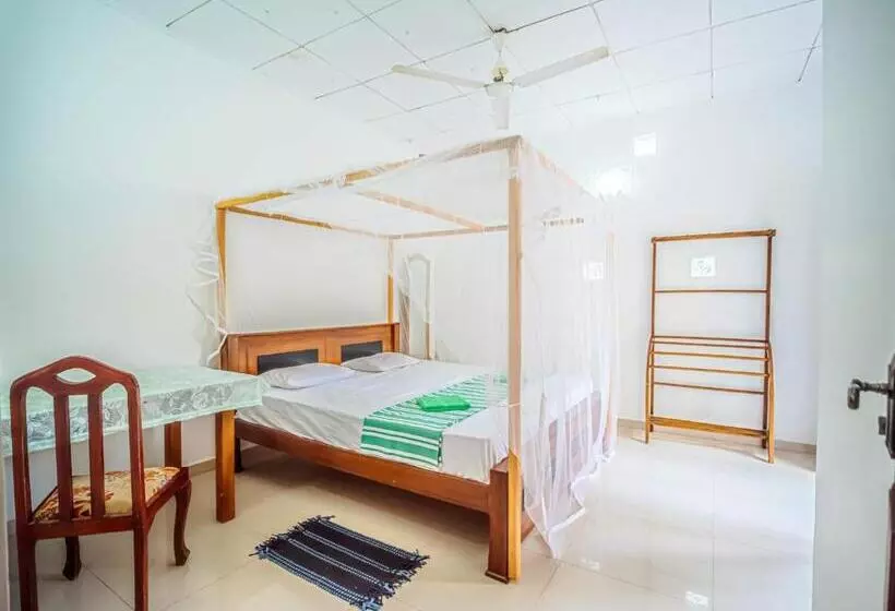 ペンション Surfing Guest House