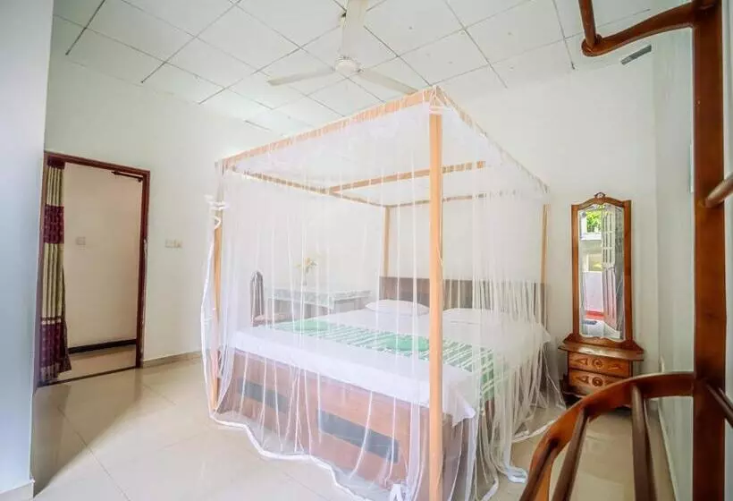 ペンション Surfing Guest House