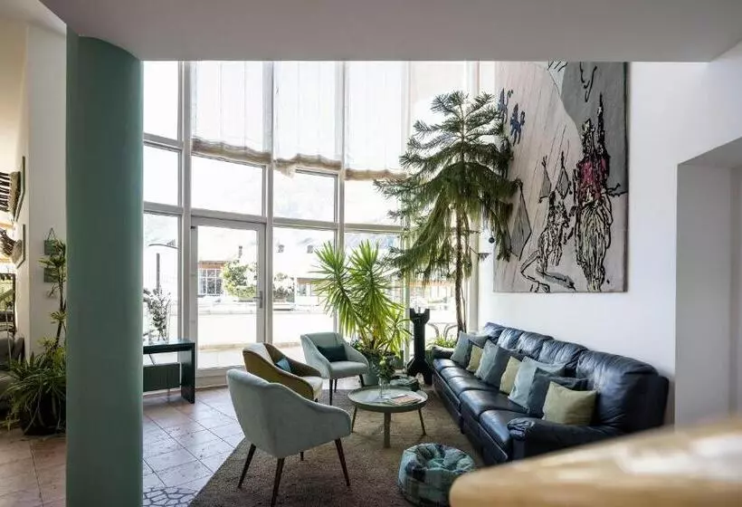 Residence Königswarte Strata