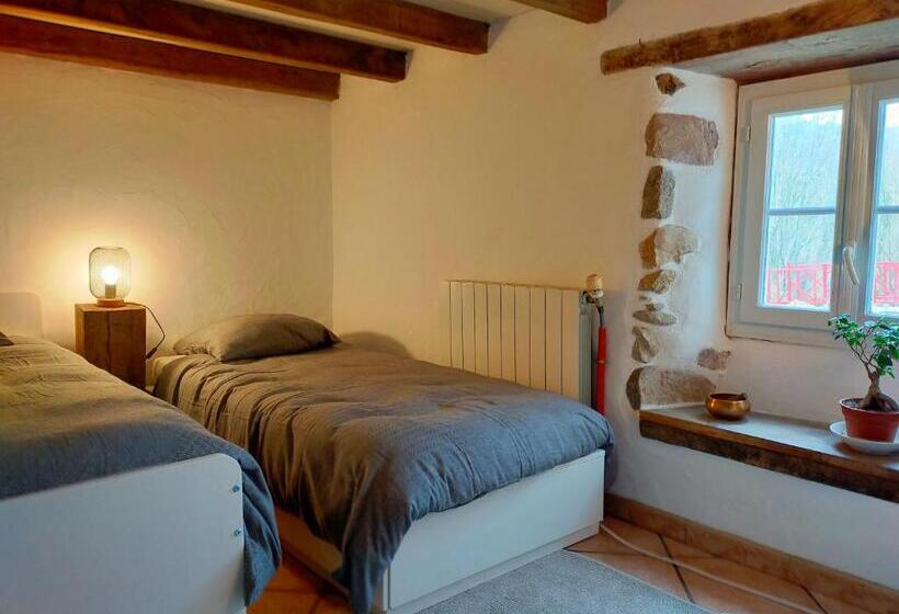 민박 Eyhera Perkain